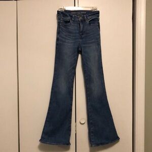 American Eagle Jeans. Size 00. Like new.
